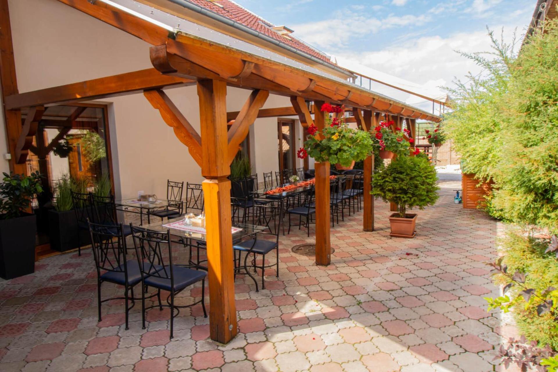 Penzion Contesa Roznava Exterior photo